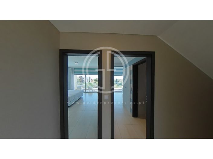 Image No.71-2 Bed Apartment for sale