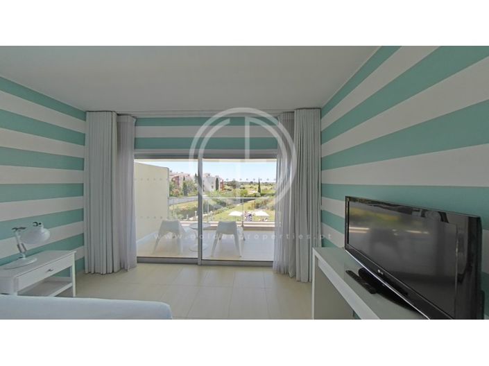 Image No.83-2 Bed Apartment for sale