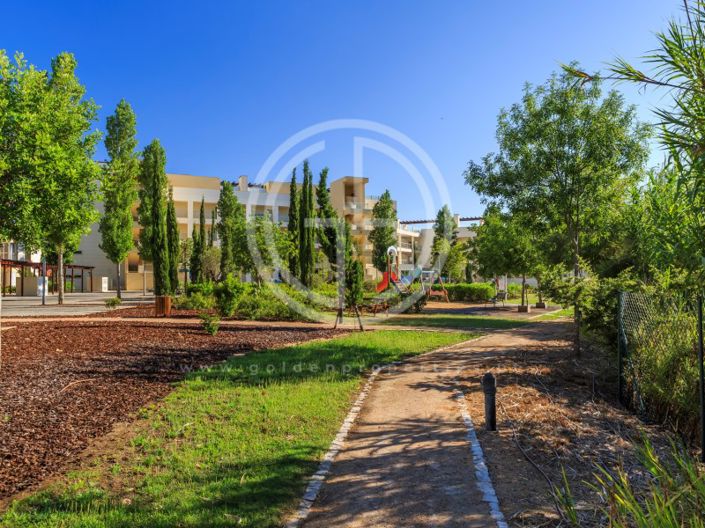 Image No.24-3 Bed House for sale