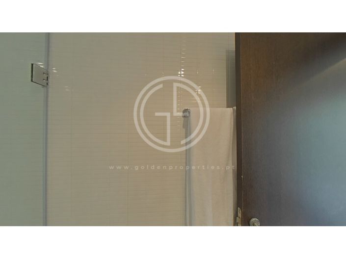 Image No.30-3 Bed House for sale