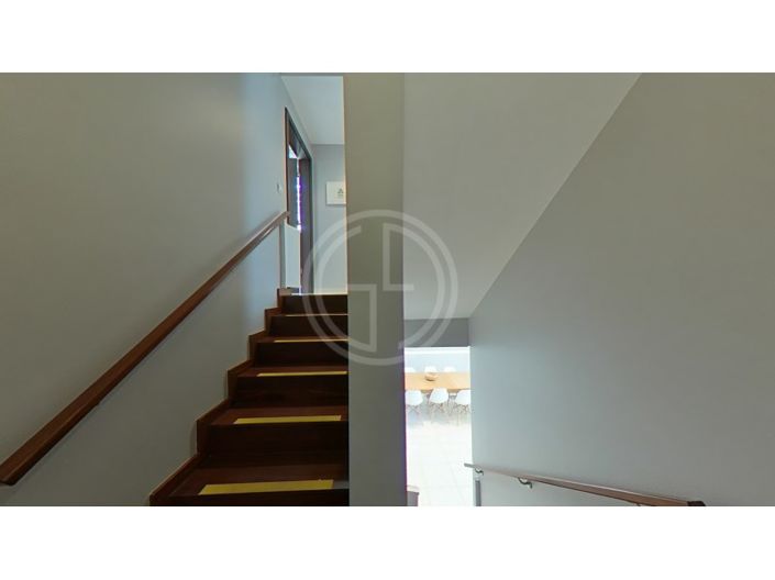Image No.49-3 Bed House for sale