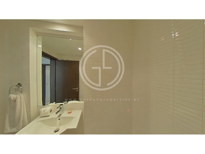 Image No.67-3 Bed House for sale