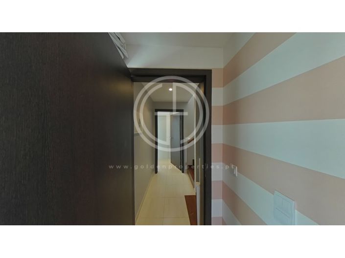 Image No.72-3 Bed House for sale