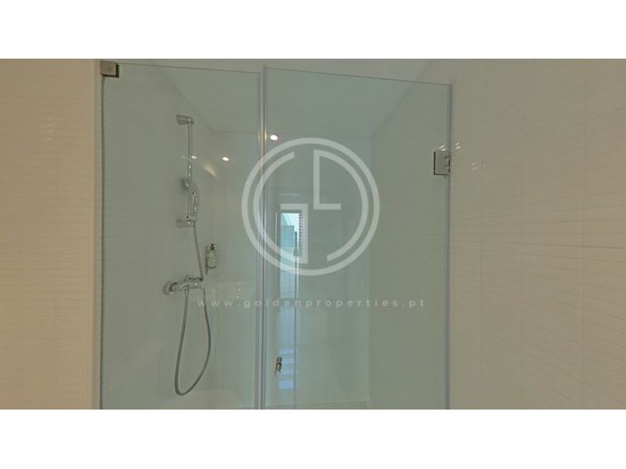 Image No.79-3 Bed House for sale