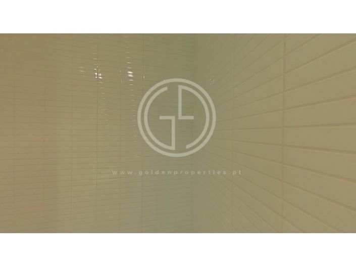 Image No.83-3 Bed House for sale