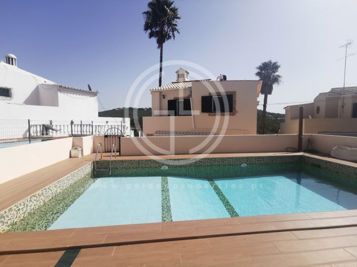 Image No.22-4 Bed House for sale