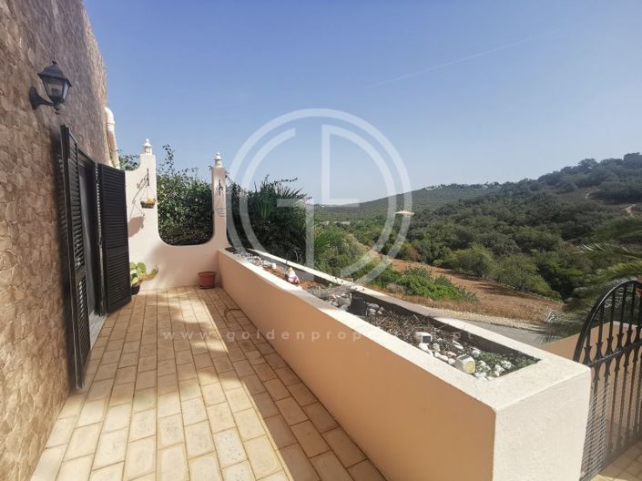 Image No.27-4 Bed House for sale