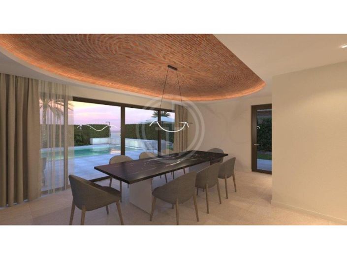 Image No.7-3 Bed House for sale