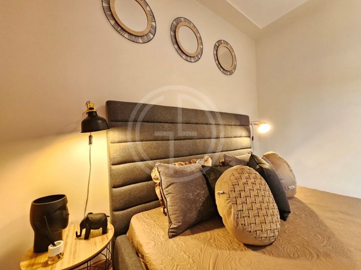 Image No.13-3 Bed House for sale