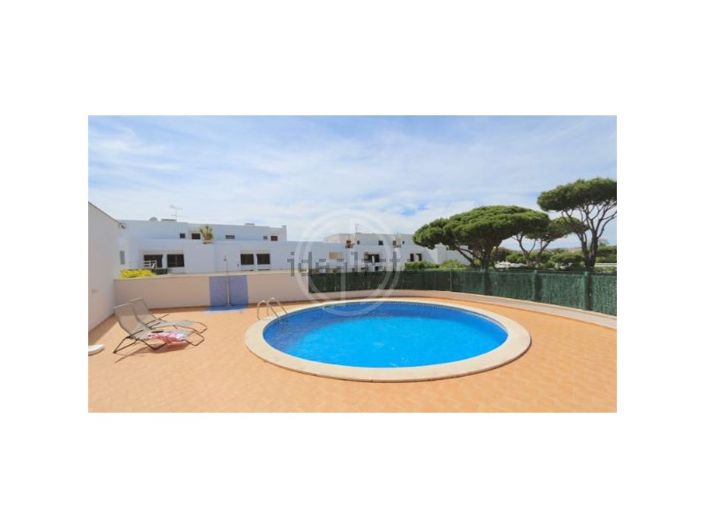Image No.2-3 Bed House for sale