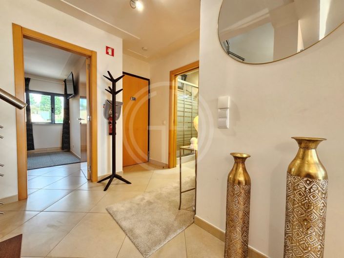 Image No.28-3 Bed House for sale
