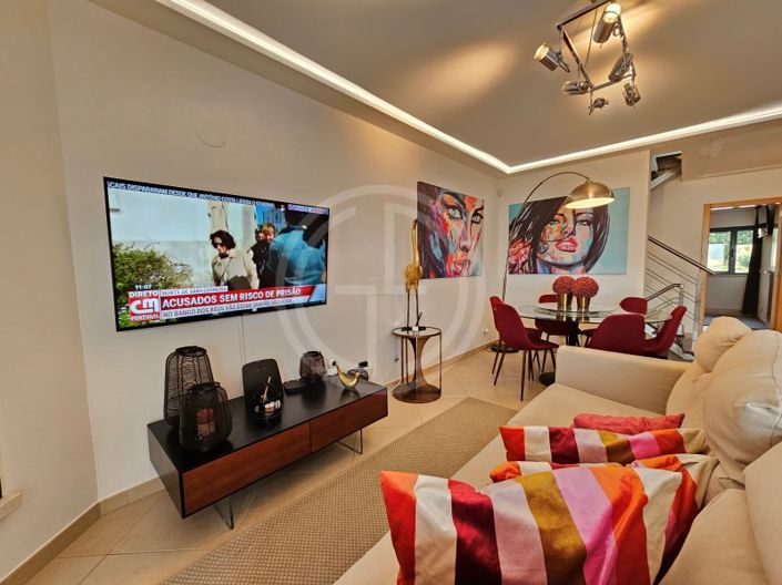 Image No.29-3 Bed House for sale