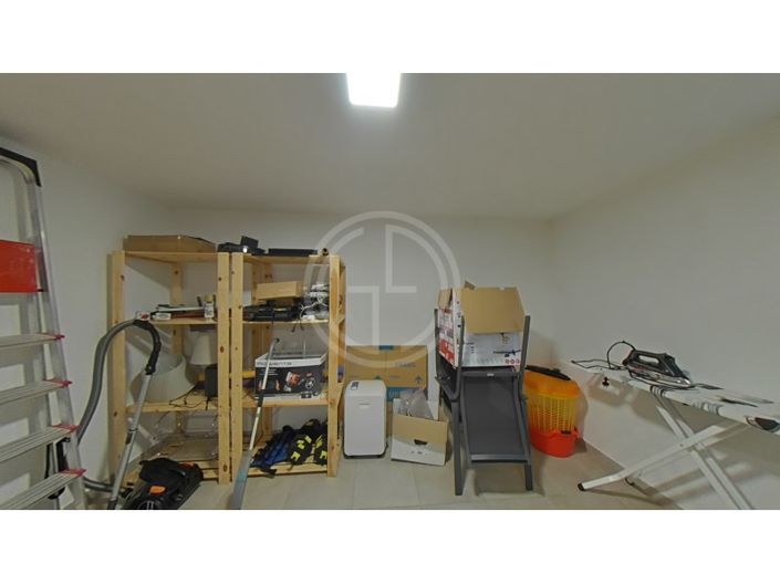 Image No.41-3 Bed House for sale