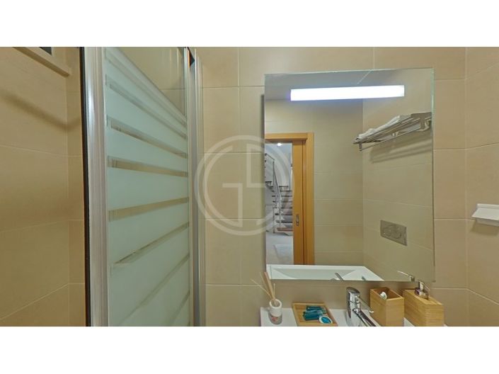 Image No.58-3 Bed House for sale