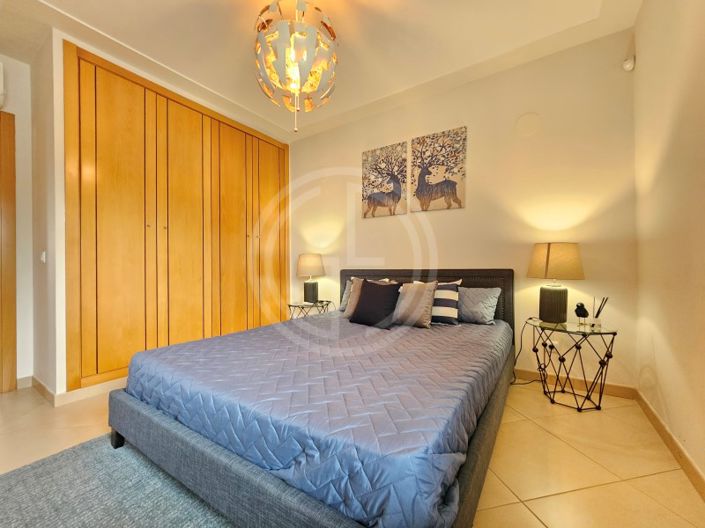 Image No.8-3 Bed House for sale