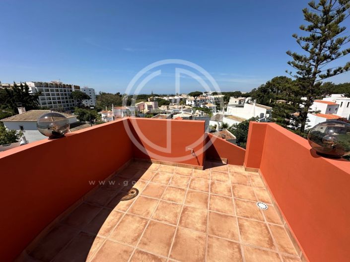 Image No.37-4 Bed House for sale