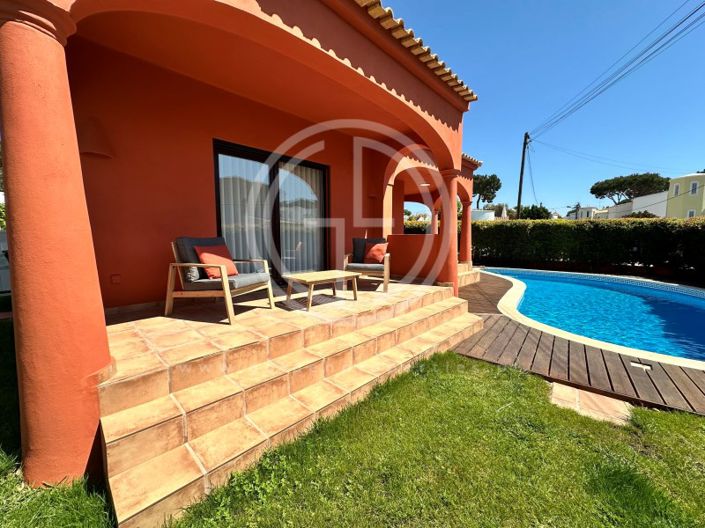 Image No.38-4 Bed House for sale