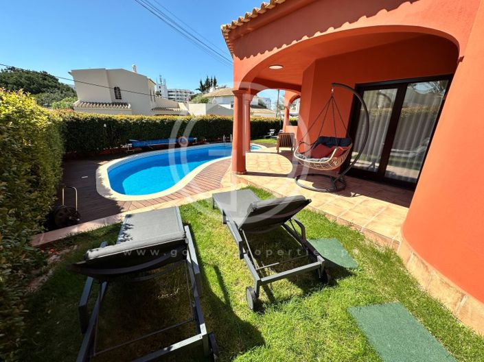 Image No.45-4 Bed House for sale