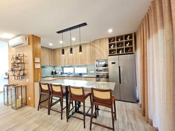 id71cd8501-0000-0500-0000-0000143742e0