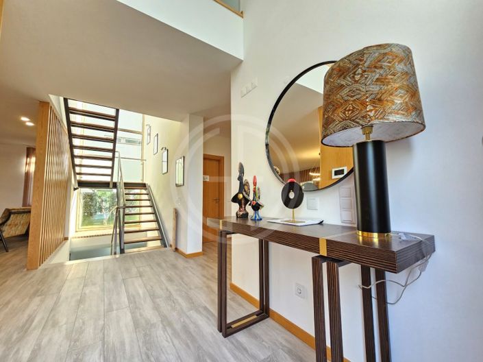 Image No.30-3 Bed House for sale