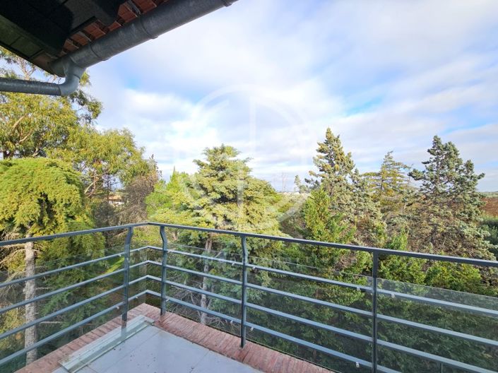 Image No.42-3 Bed House for sale