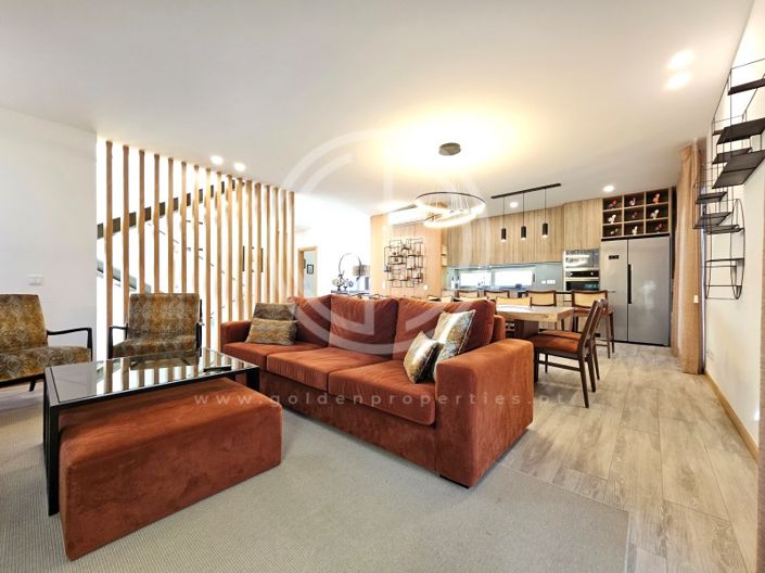 Image No.5-3 Bed House for sale