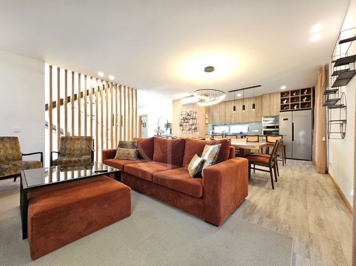 Image No.5-3 Bed House for sale