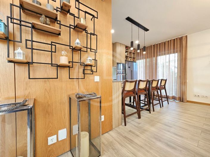 Image No.7-3 Bed House for sale