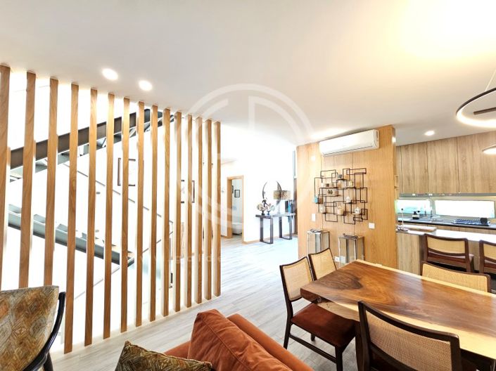 Image No.8-3 Bed House for sale