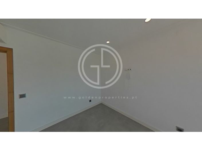 Image No.58-5 Bed House for sale