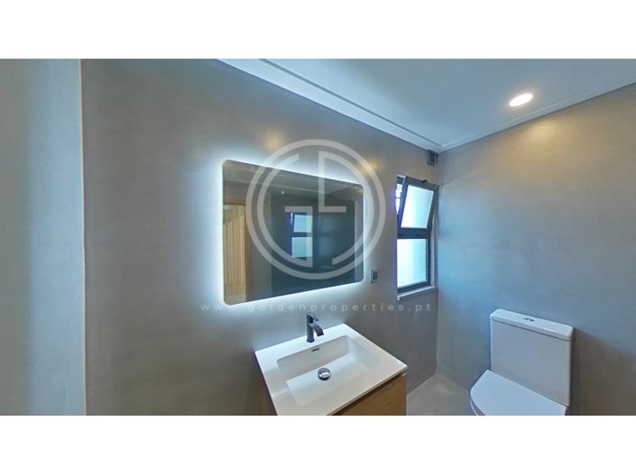 Image No.63-5 Bed House for sale