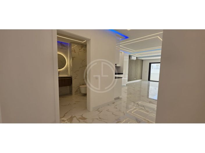 Image No.14-2 Bed Apartment for sale