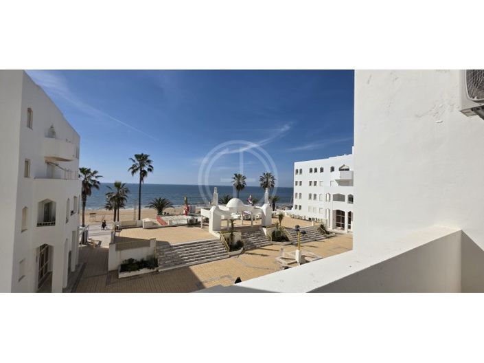 Image No.25-2 Bed Apartment for sale