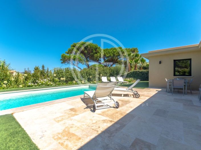 Image No.25-4 Bed House for sale