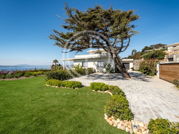 Image No.28-4 Bed House for sale