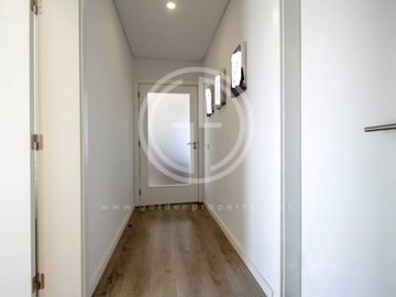 idaa439901-0000-0500-0000-000015623309