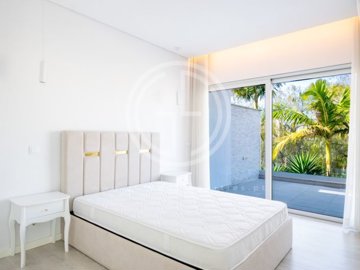 id80ed9901-0000-0500-0000-0000156dfcc8