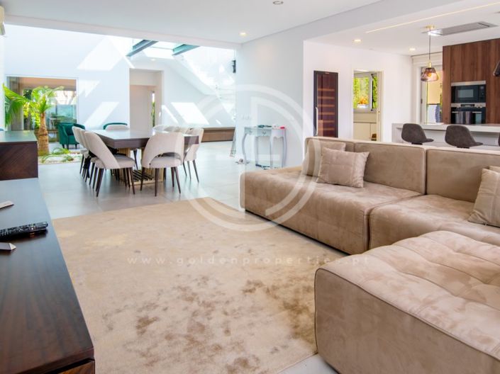 Image No.4-Maison de 5 chambres à vendre à Faro City