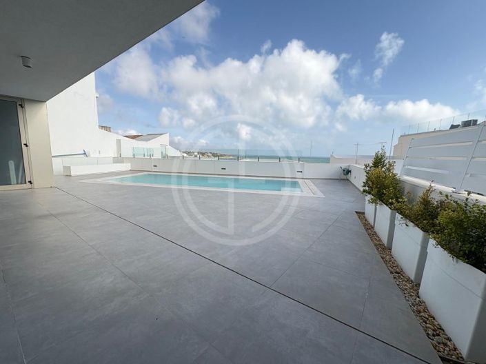 Image No.30-3 Bed House for sale
