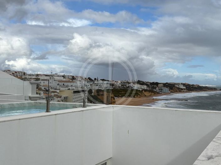 Image No.14-4 Bed House for sale