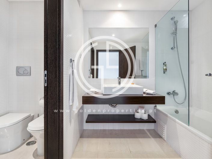 Image No.15-3 Bed Apartment for sale