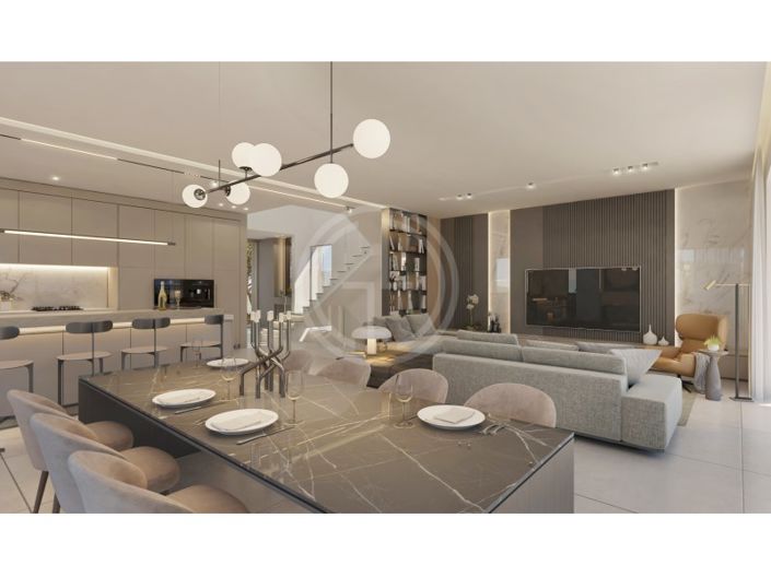 Image No.3-5 Bed House for sale