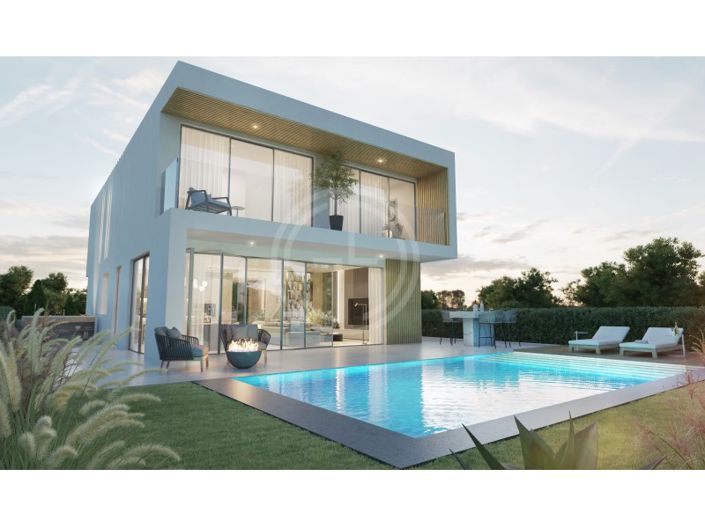 Image No.4-5 Bed House for sale