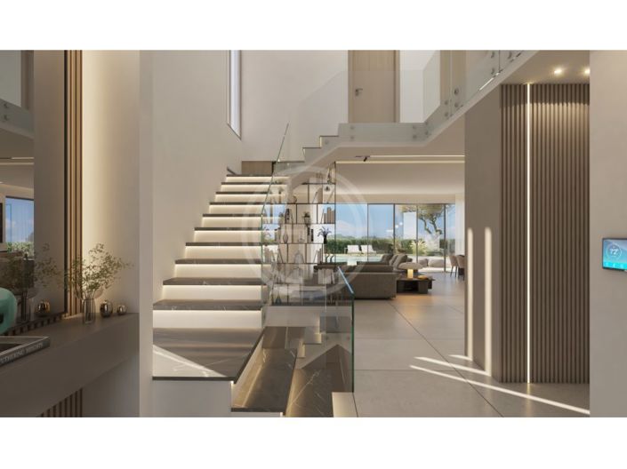 Image No.6-5 Bed House for sale