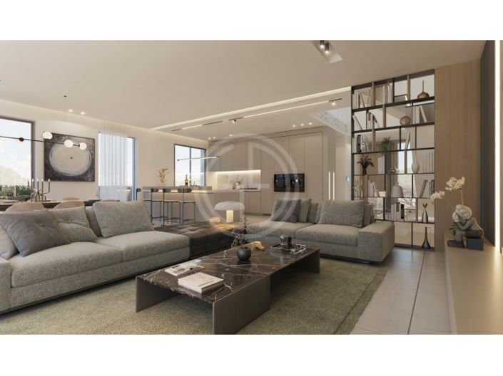 Image No.7-5 Bed House for sale