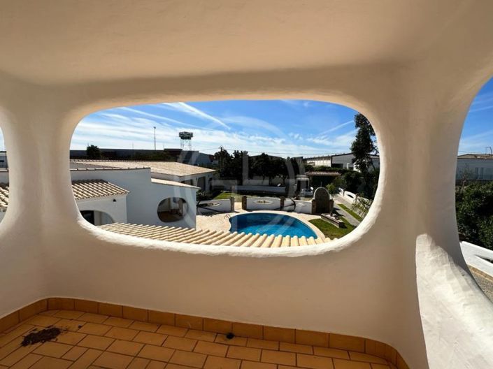 Image No.12-3 Bed House for sale