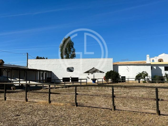 Image No.23-3 Bed House for sale