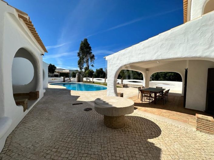 Image No.3-3 Bed House for sale