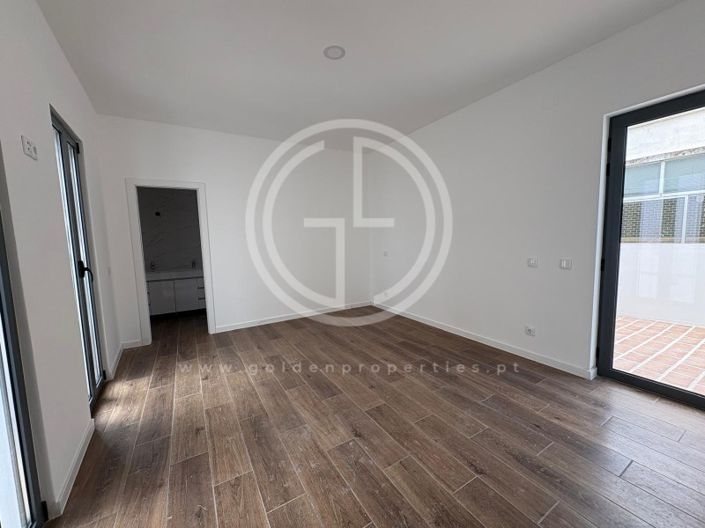 Image No.6-Maison de 3 chambres à vendre à Faro City