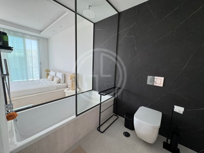 Image No.21-5 Bed House for sale